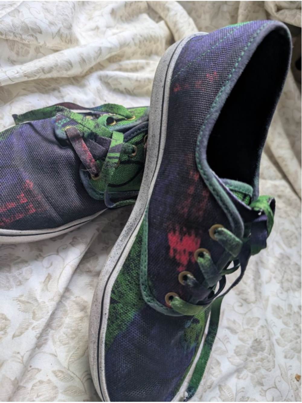 Men's Emerica Sneakers Size 10 Purple Green